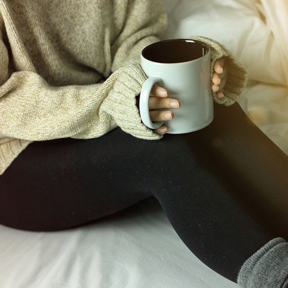 MYSTERY BOX COZY SOFT SWEATER WEATHER FALL WINTER LONG SLEEVE PULLOVER LOT - Picture 2 of 3